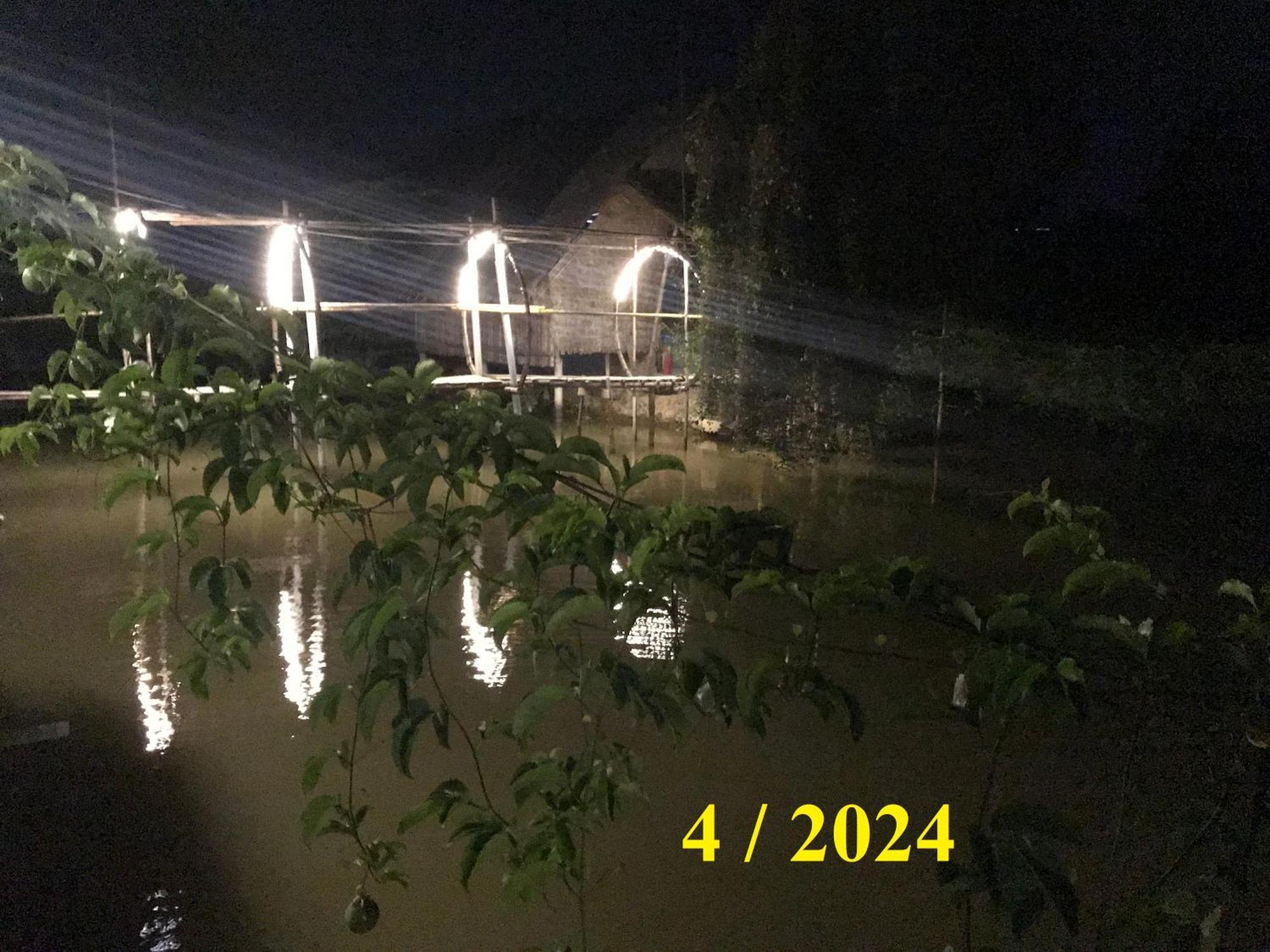 Maison En Bambou Phong-Le Vent Sa Dec Exterior foto